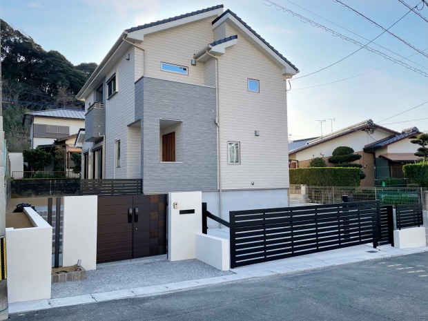 �V�z�O�\�{�H��@�������@���s�@�S��